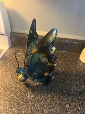 Decorative Blue-Green Butterfly Home Art Figurine With Light- LIGHT DOES NOT WOR